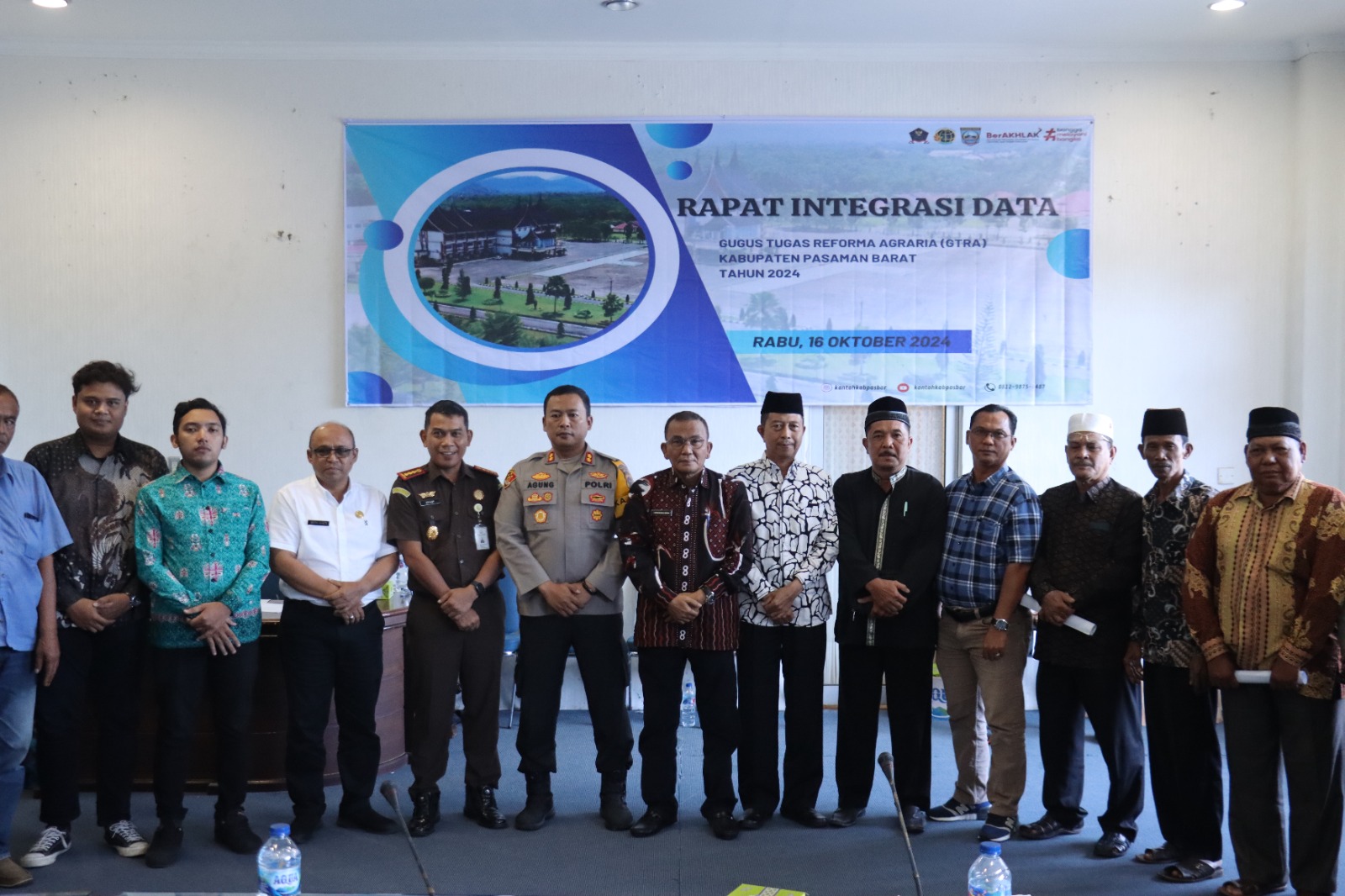 Kapolres Pasbar Hadiri Rapat tim GTRA terkait Permasalahan Tanah antara PT PHP I dengan Masyarakat Nagari Kapa