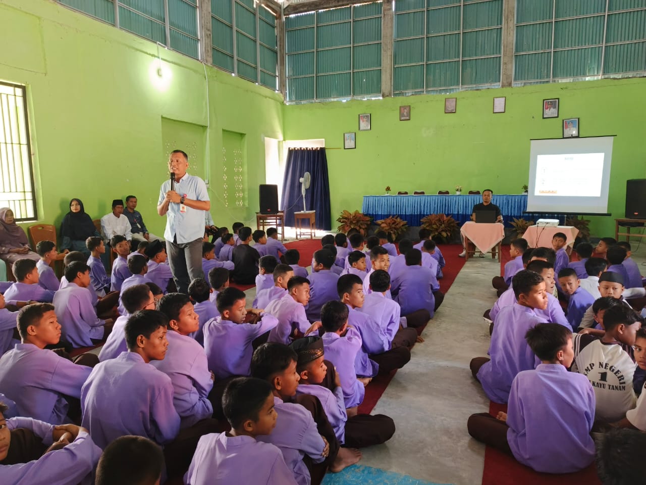 Demi Masa Depan Bangsa, Polres Padang Pariaman Lakukan Sosialisasi Bahaya Narkoba di SMPN 1 Kayu Tanam