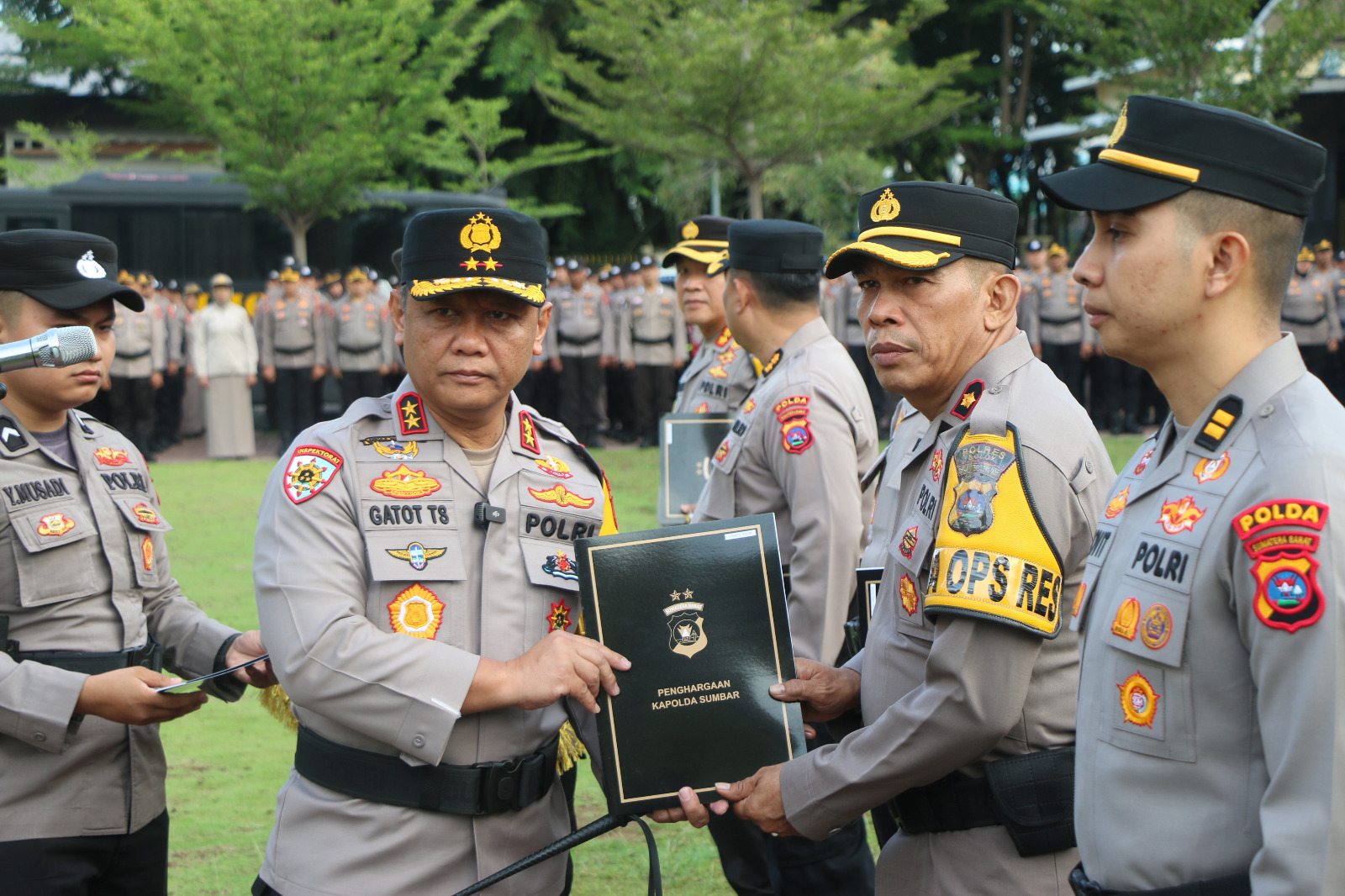 Sukses Dukung Program Kapolda Sumbar dalam Gerakan Subuh Berjamaah,  3 Polres Diganjar Penghargaan