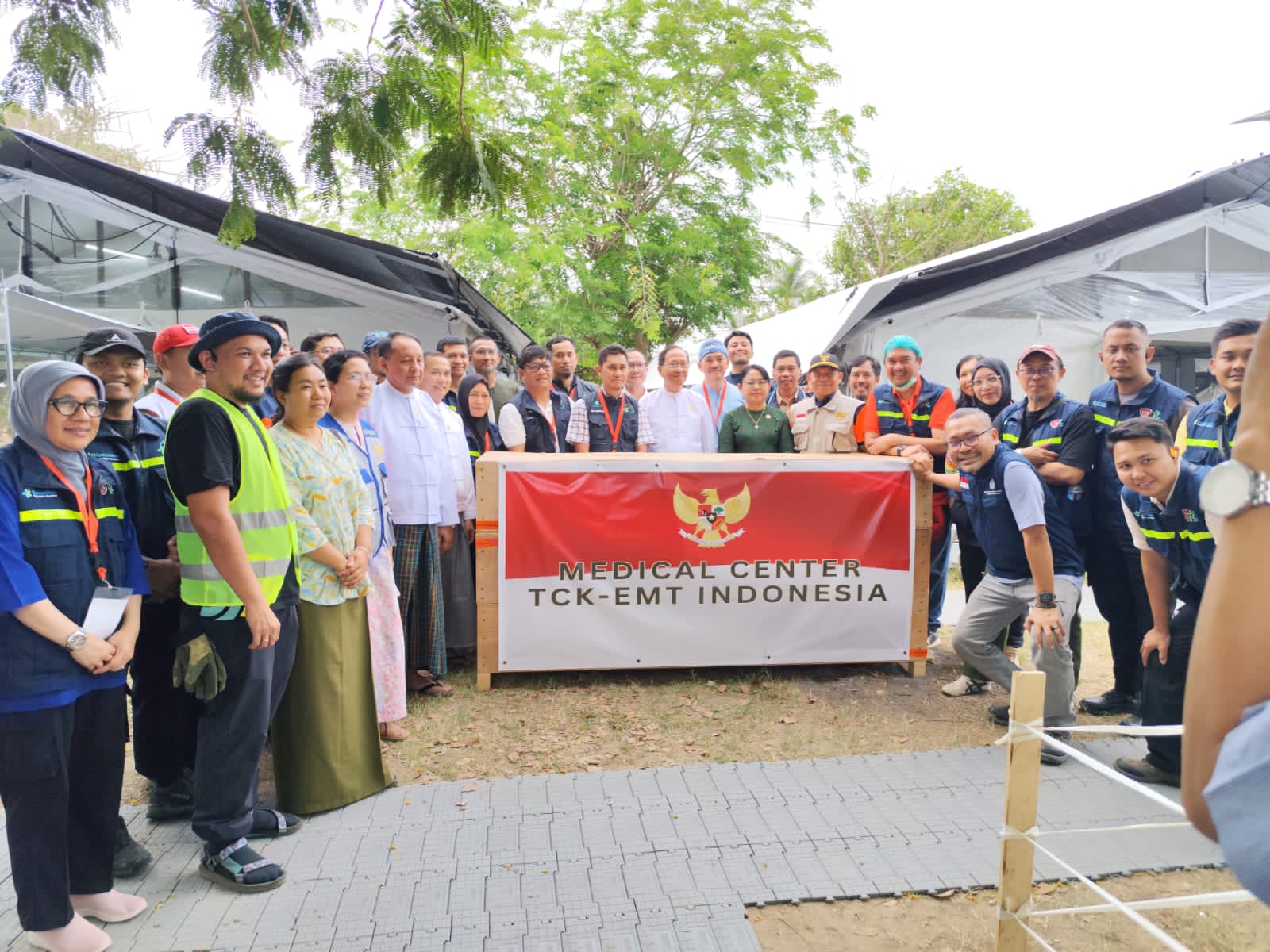 Polri Kirim Tim Medis ke Myanmar, Layani Lebih dari 1.100 Korban Gempa