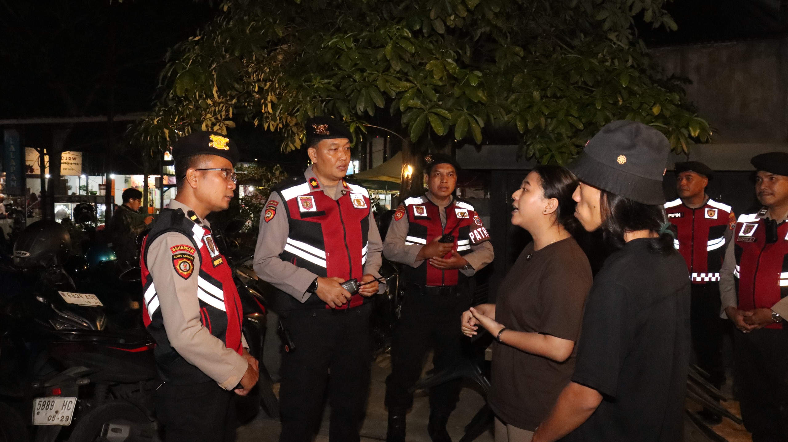 Polresta Malang Kota Dan Jajarannya Lakukan Patroli Preemtif dan Peventif Pencegahan Premanisme Di Wilayah Kota Malang